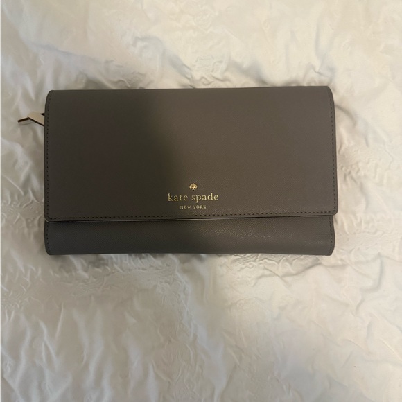 Kate Spade clutch - Picture 1 of 5